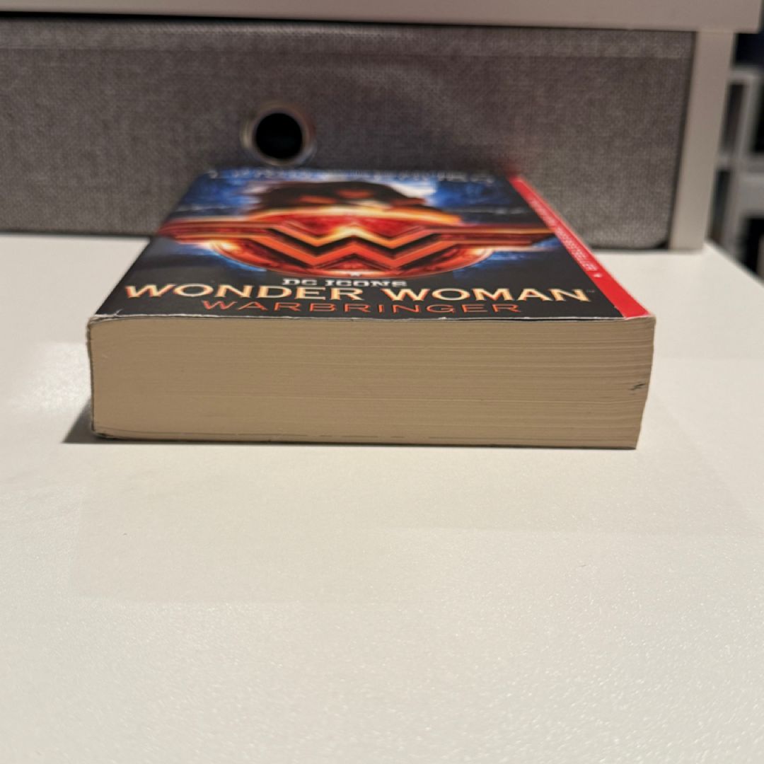 *Sprayed Edges* Wonder Woman: Warbringer