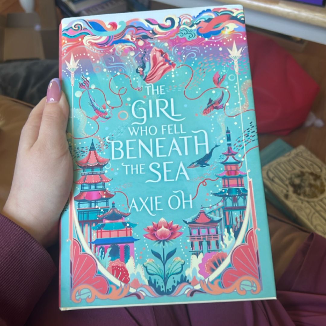 The Girl Who Fell Beneath The Sea *fairyloot Edition*