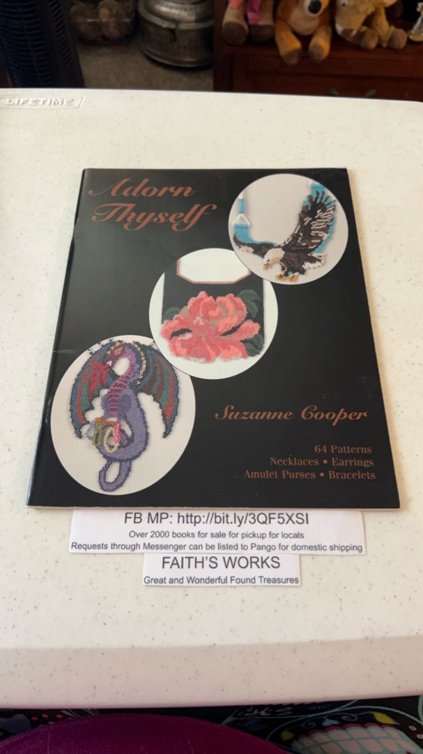 Adorn yourself (crafting book)