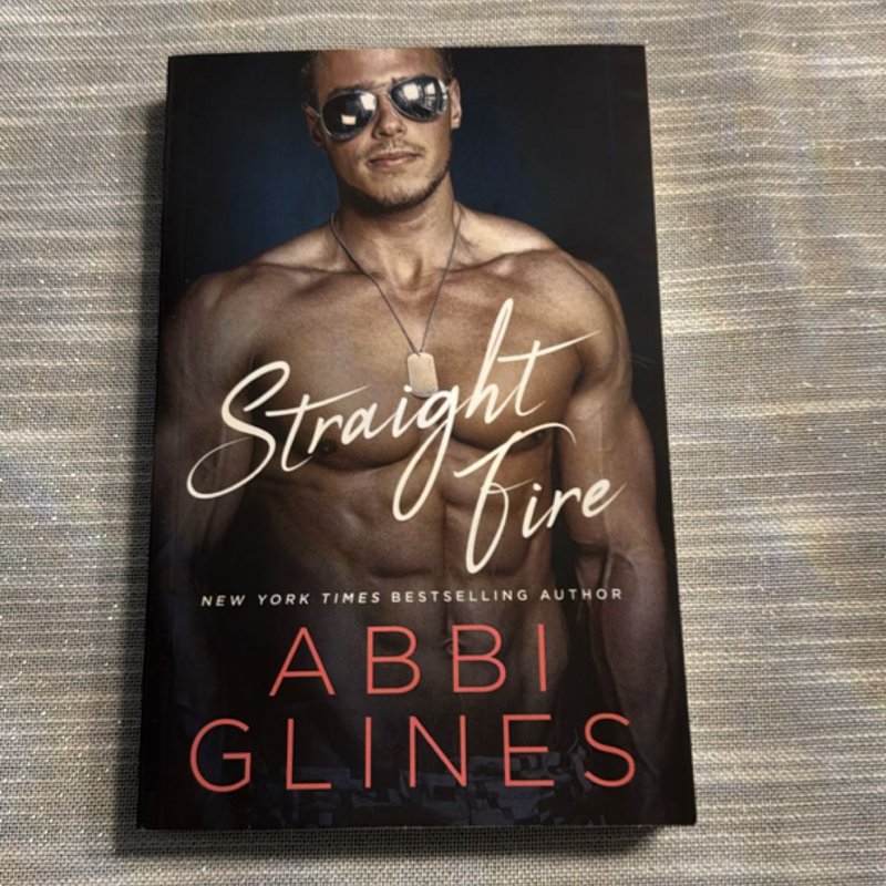Straight Fire by Abbi Glines, Paperback | Pangobooks