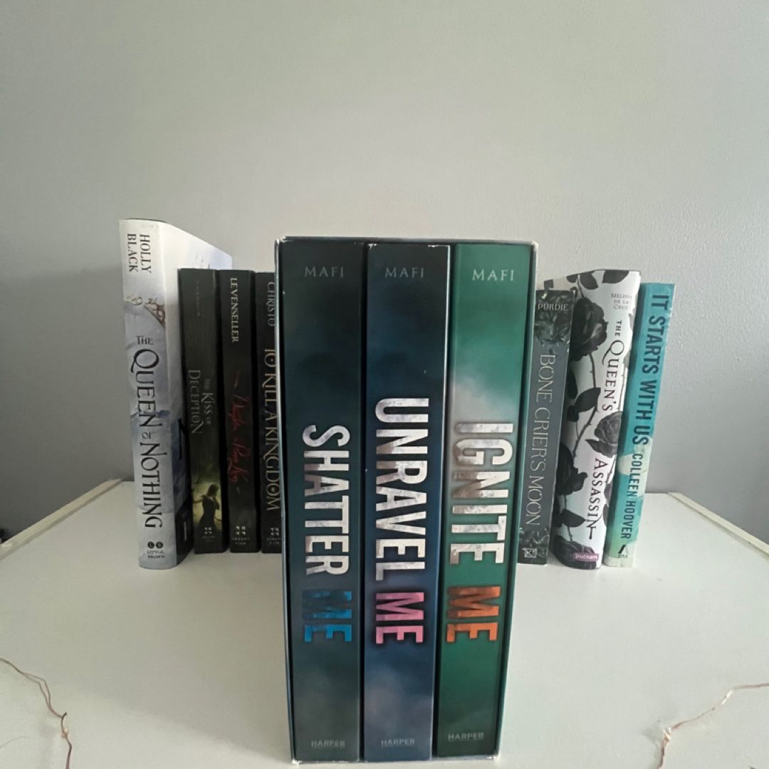 Shatter Me Series Box Set