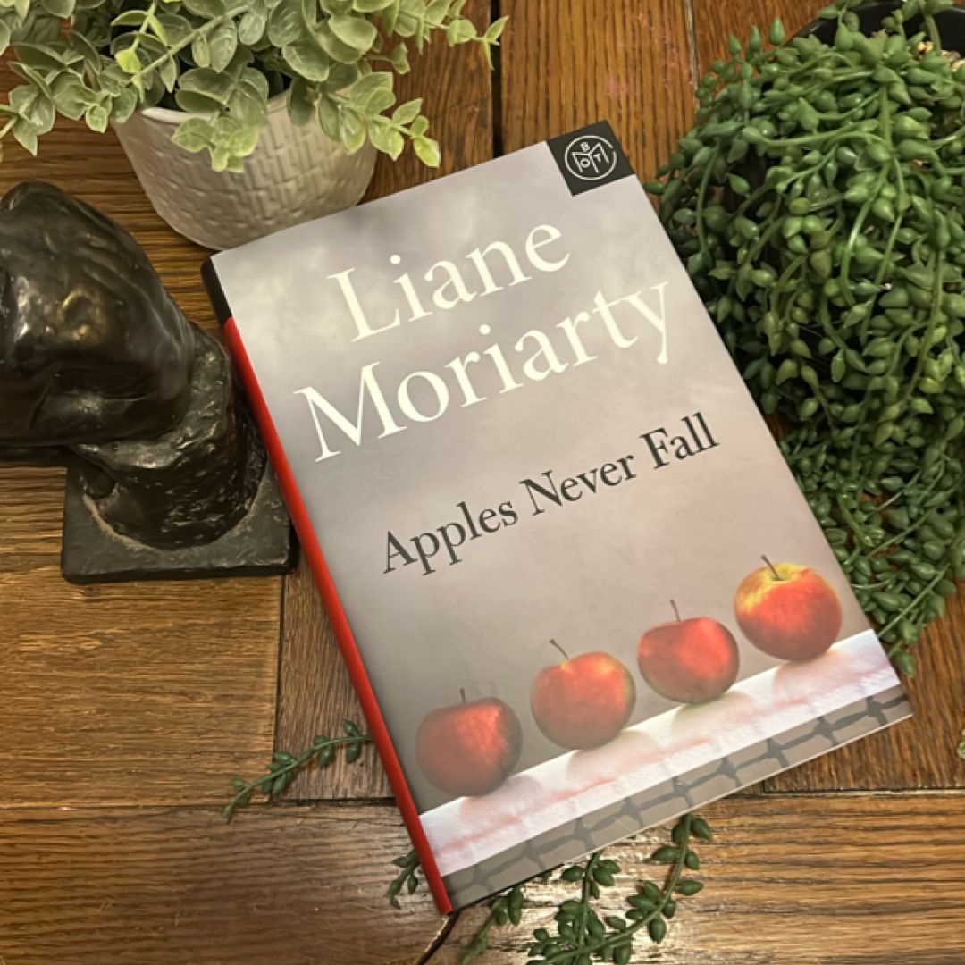 Apples Never Fall