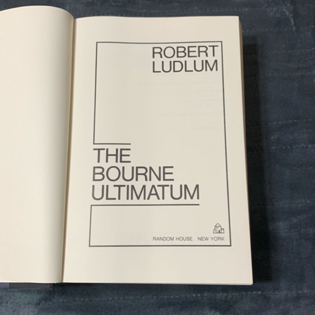 The Bourne Ultimatum (1st Ed., Large Print)
