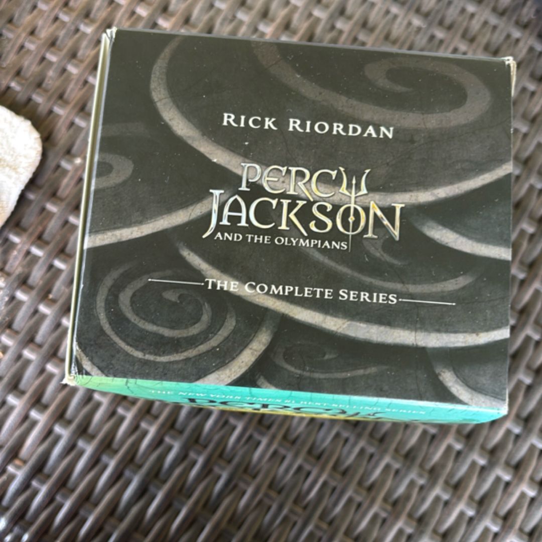 Percy Jackson and the Olympians 5 Book Paperback Boxed Set (new Covers W/poster)