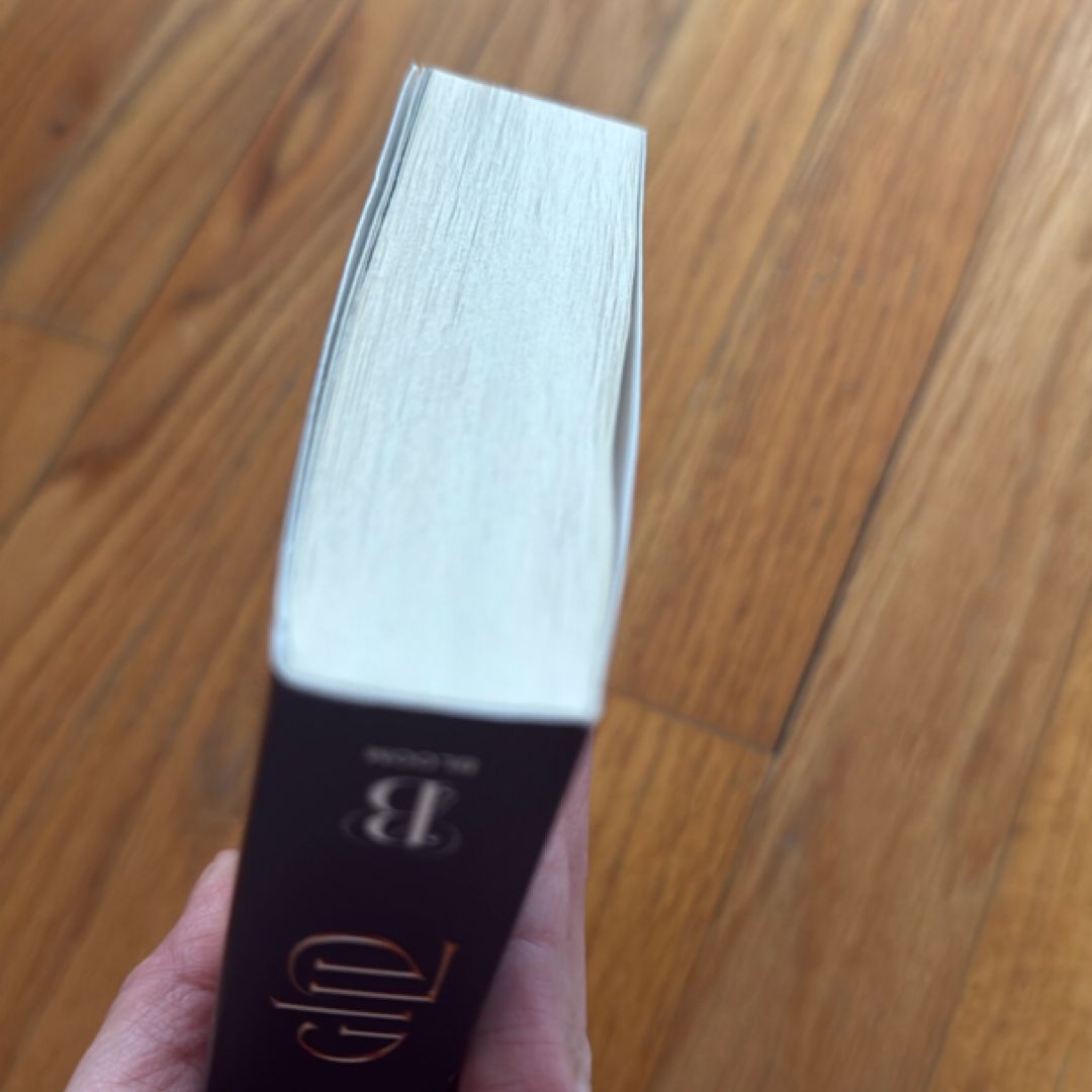 Gild by Raven Kennedy, Paperback | Pangobooks