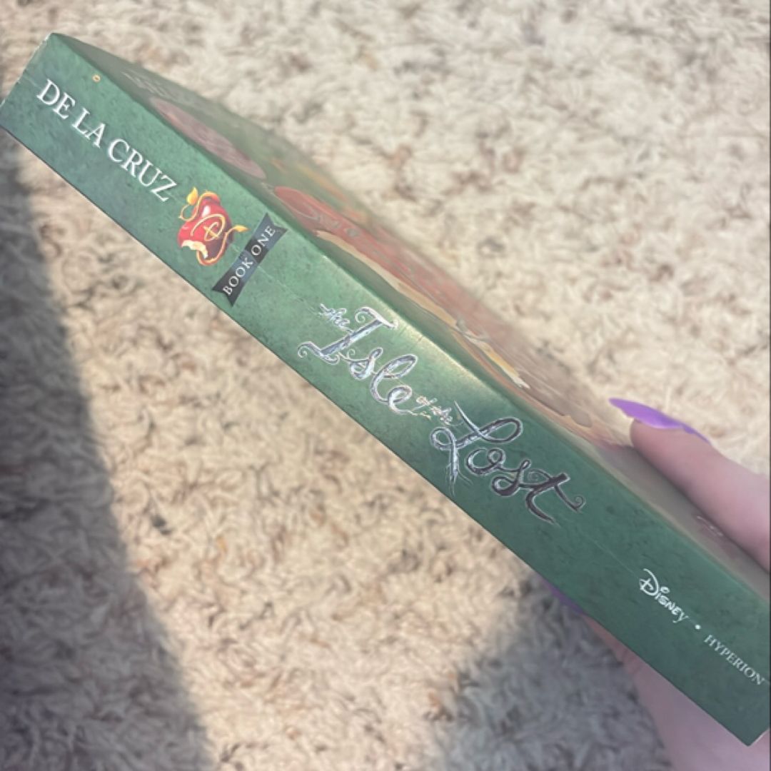 The Isle of the Lost (a Descendants Novel, Book 1)