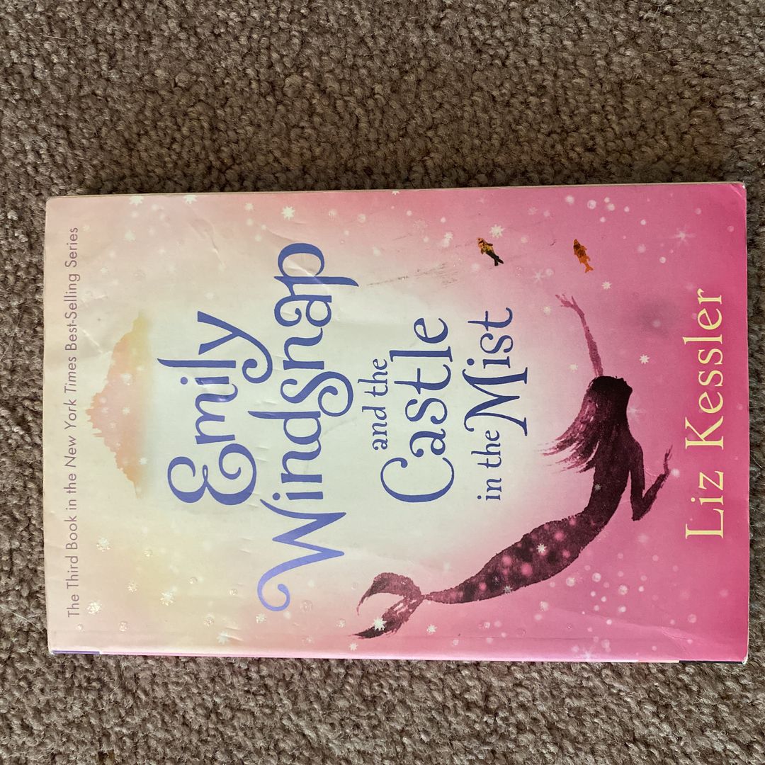 Emily Windsnap and the Castle in the Mist