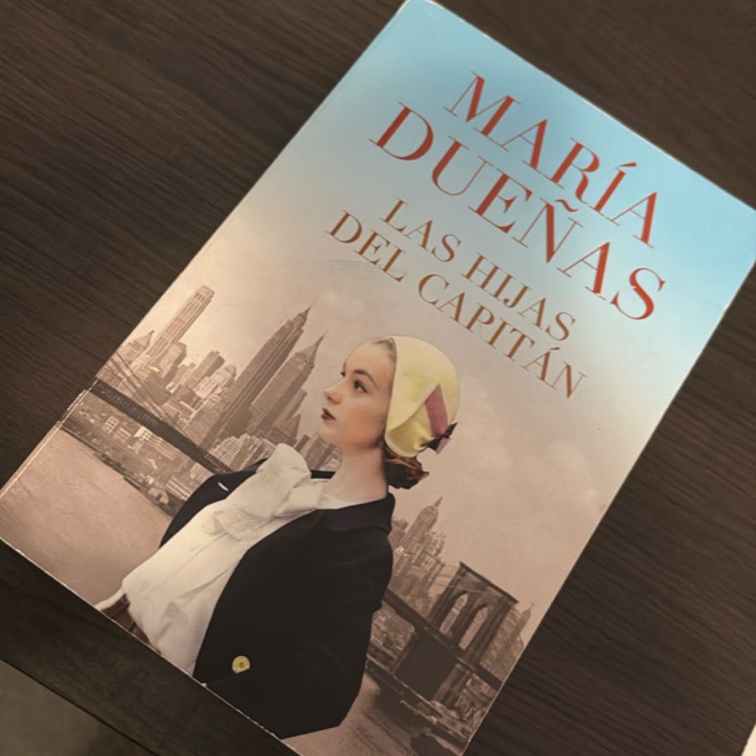 The Captain's Daughters Las Hijas Del Capitan (Spanish Edition)