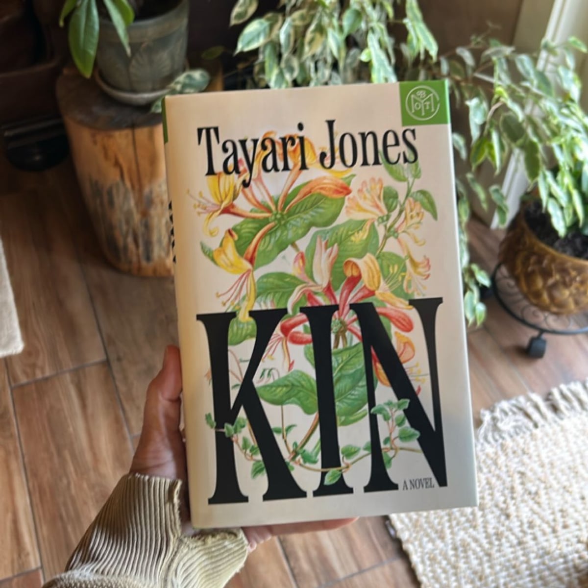 Kin by Tayari Jones, Hardcover | Pangobooks