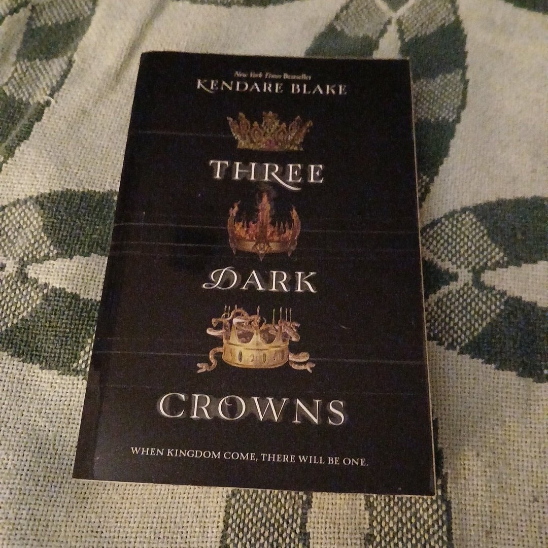 Three Dark Crowns