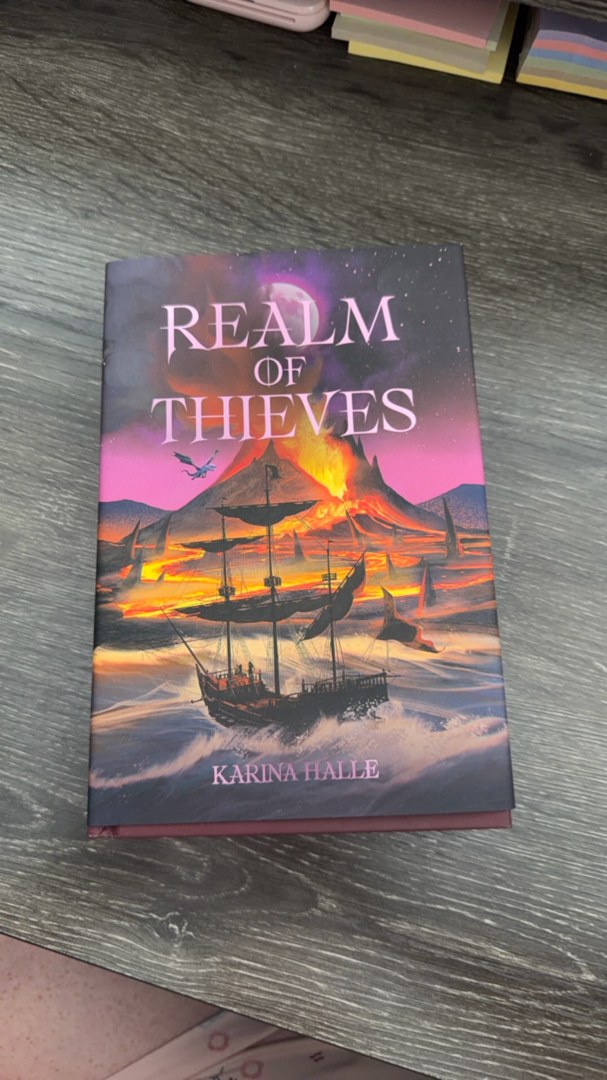 OwlCrate Realm of Thieves