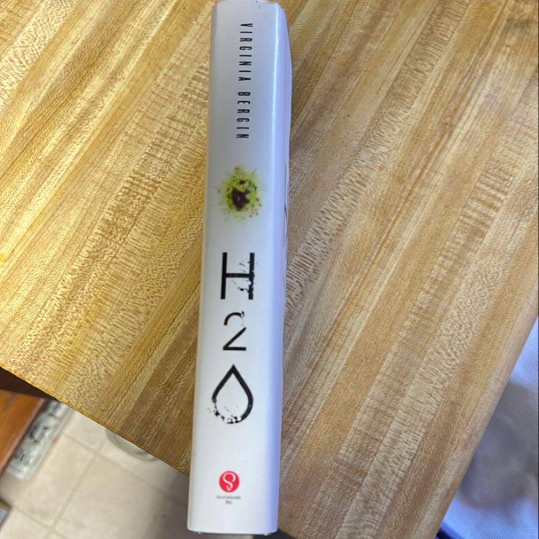 H2o by Virginia Bergin, Hardcover | PangoBooks