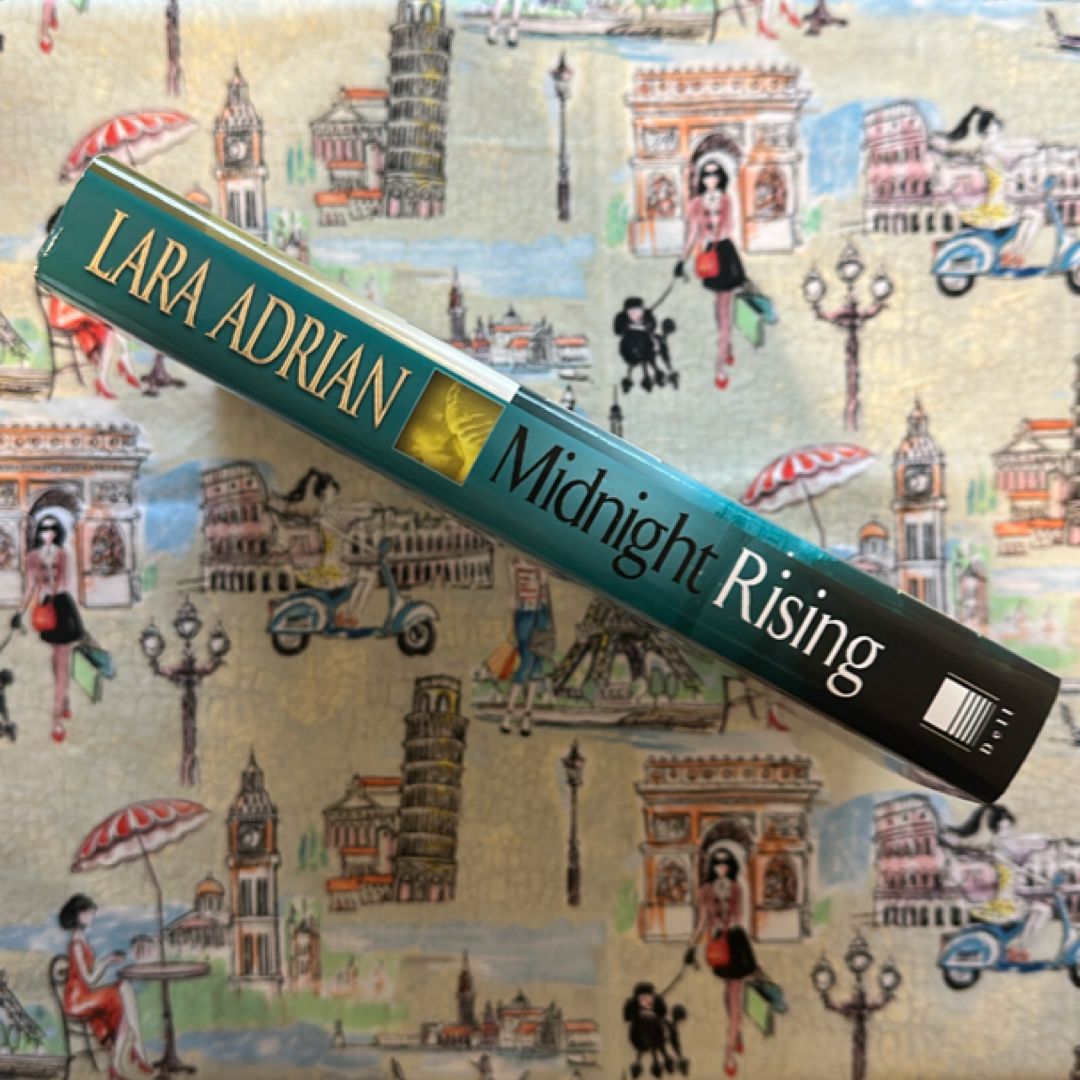 Midnight Rising by Lara Adrian, Hardcover | Pangobooks