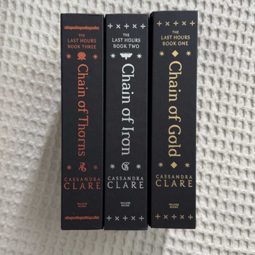 The Last Hours Complete Paperback Collection (Boxed Set)