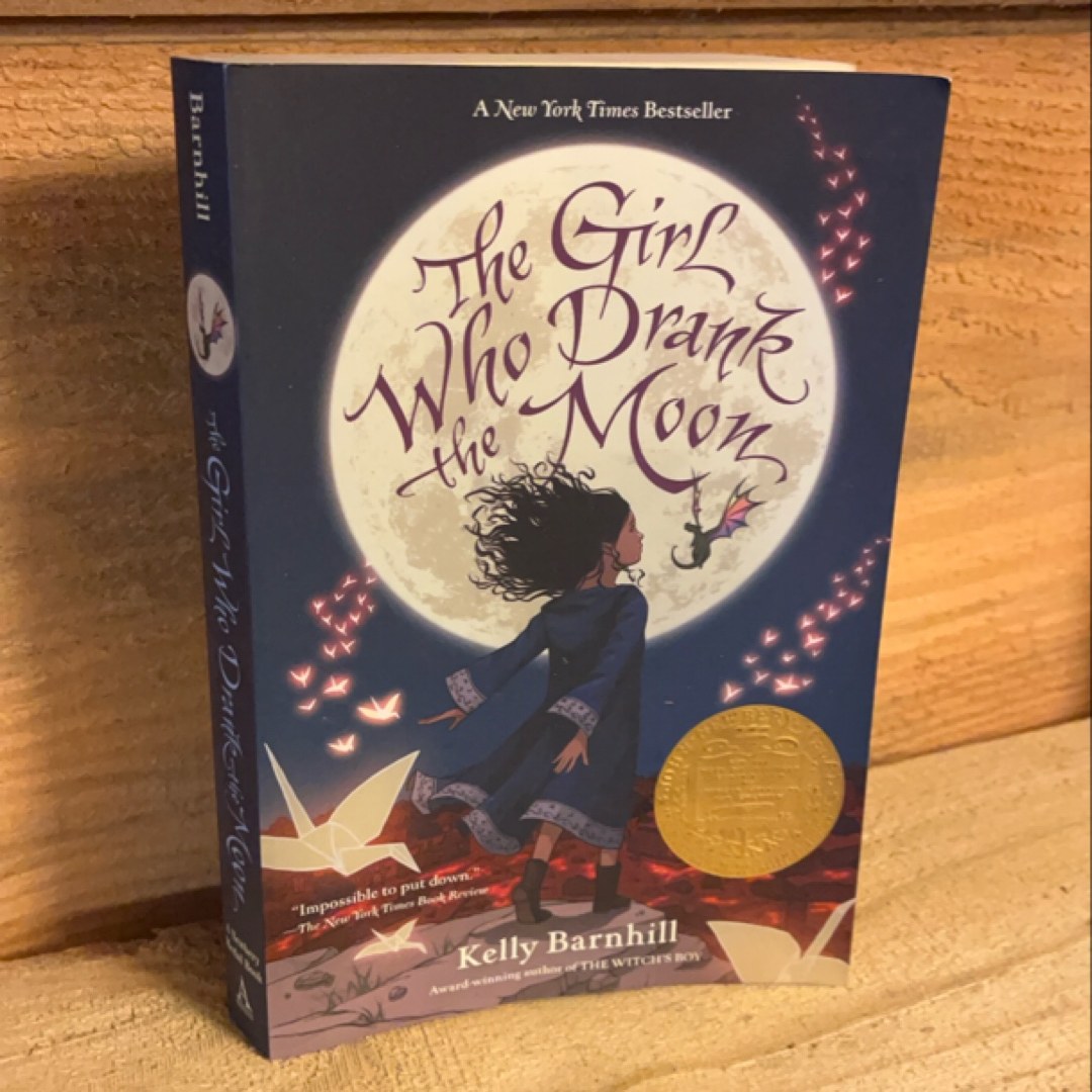 The Girl Who Drank the Moon (Winner of the 2017 Newbery Medal)