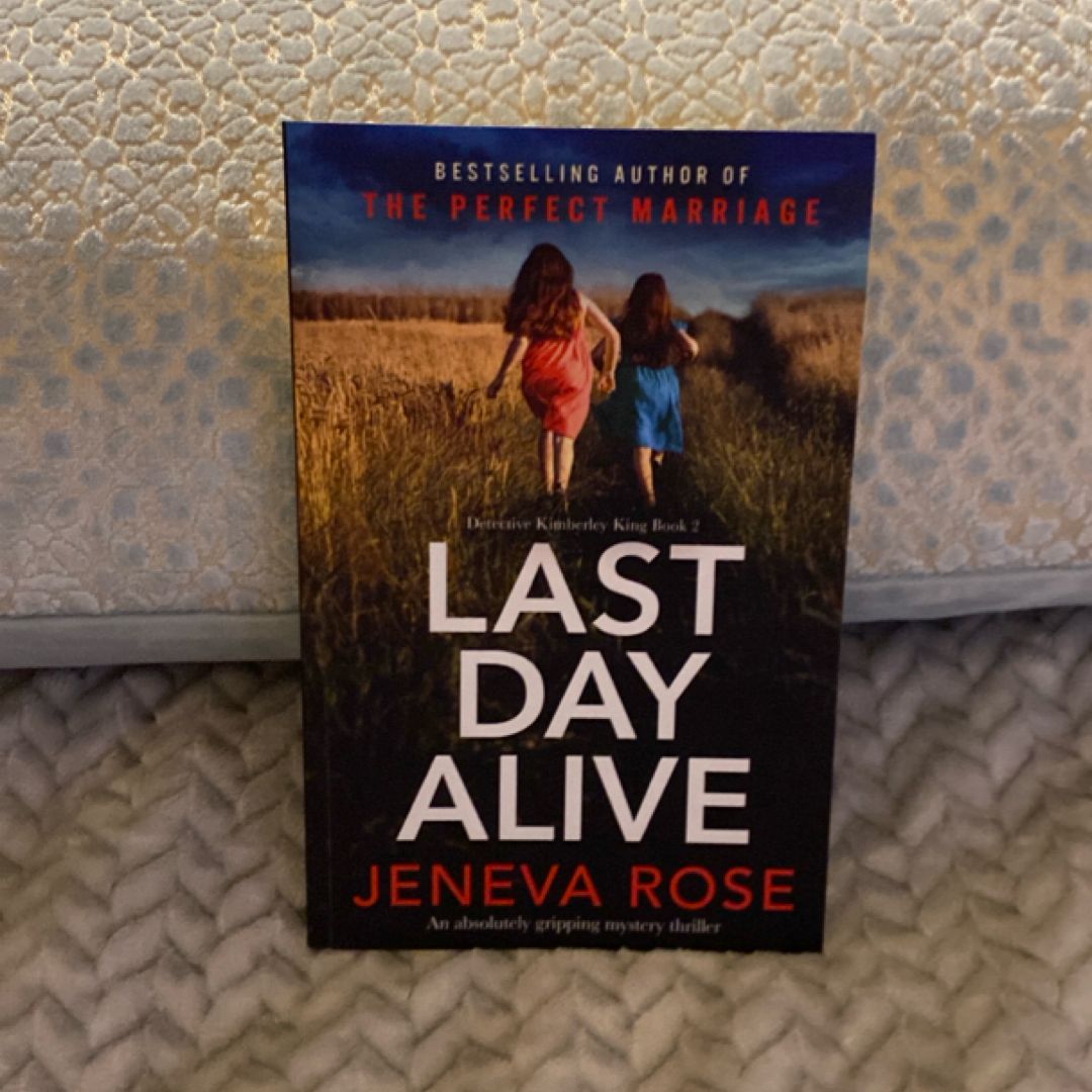 Sale image for 3028db39-3ea9-467d-84ca-bd4bd01dc8b2-NnmzQD0fybV5IhJWyNzKjr82XGg1