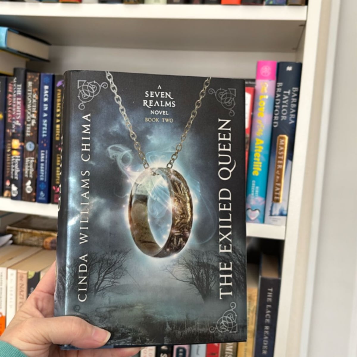The Exiled Queen by Cinda Williams Chima