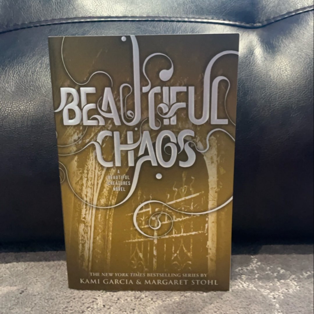 The Beautiful Creatures Paperback Set: Beautiful Creatures, Beautiful Darkness, Beautiful Chaos