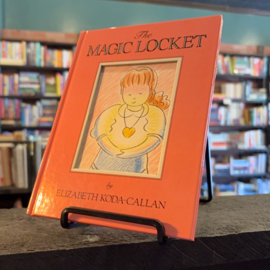 The Magic Locket by Elizabeth Koda-Callan, | PangoBooks