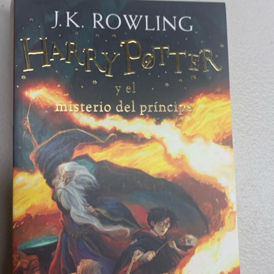 Harry Potter and the Half-Blood Prince (Harry Potter, Book 6)