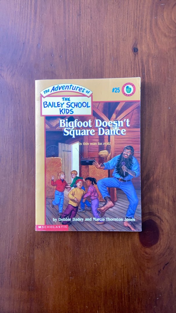 Bigfoot Doesn't Square Dance (#25)