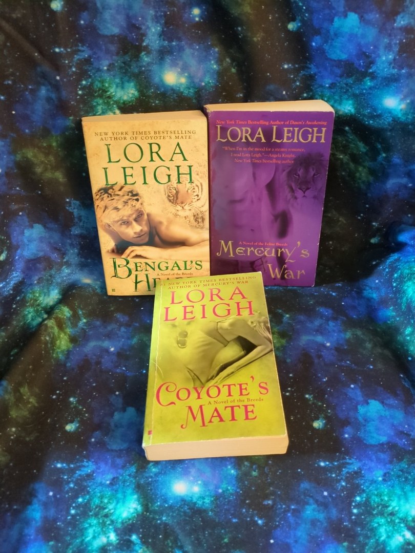 Lora Leigh 3 book Paranormal Romance Lot