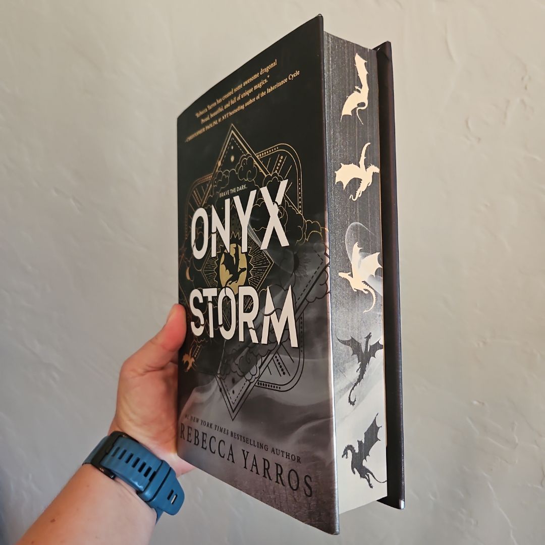 Onyx Storm (Sprayed Dragon Pages)