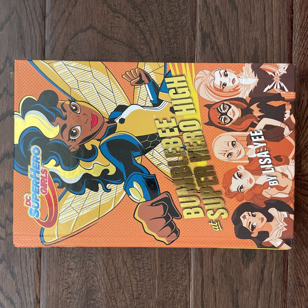 Bumblebee at Super Hero High (DC Super Hero Girls)