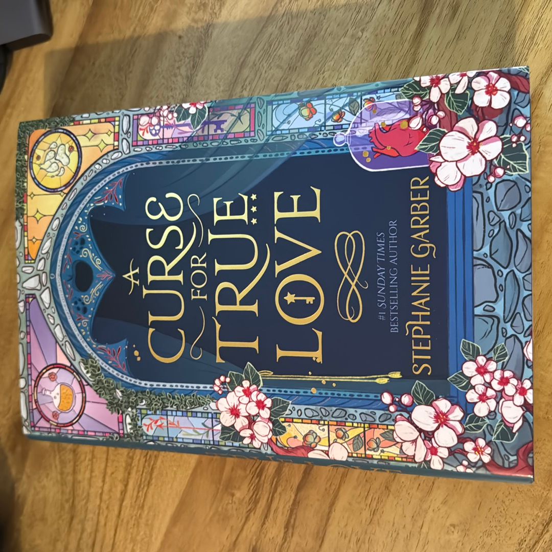 A Curse for True Love (Waterstones Hidden Cover Paw)