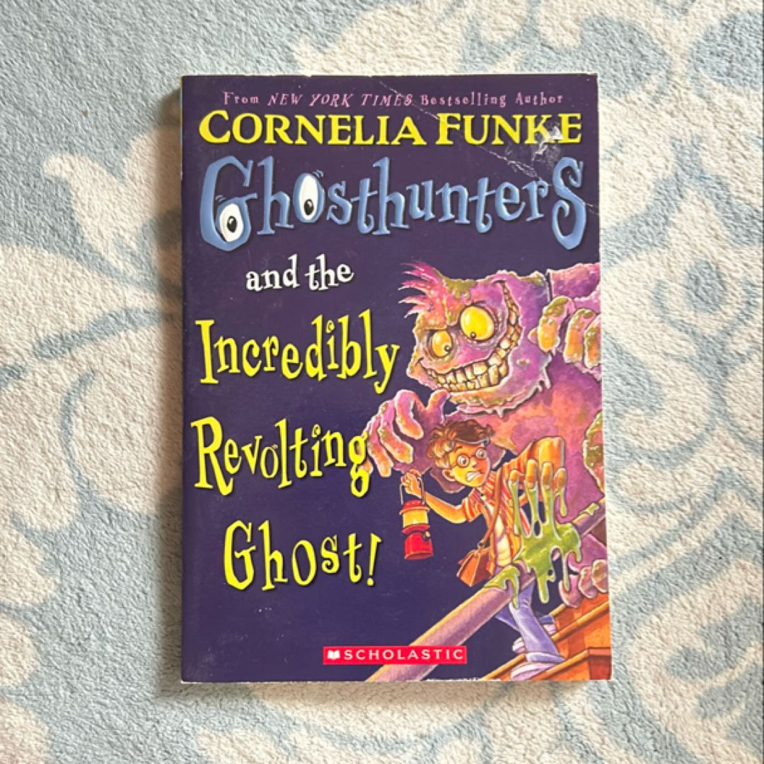 Ghosthunters And The Incredibly Revolting Ghost