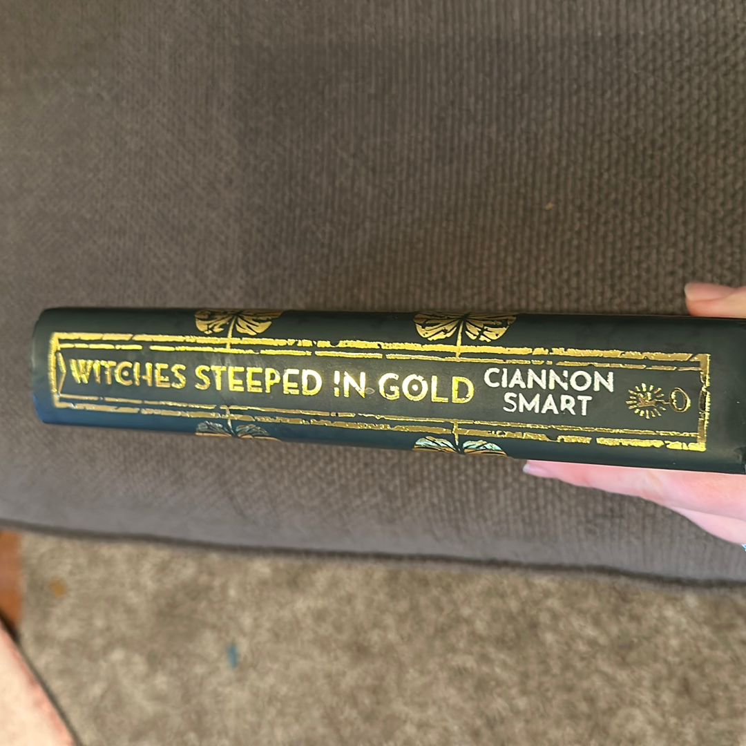 *SIGNED* Witches Stepped in Gold (Fairyloot Edition)