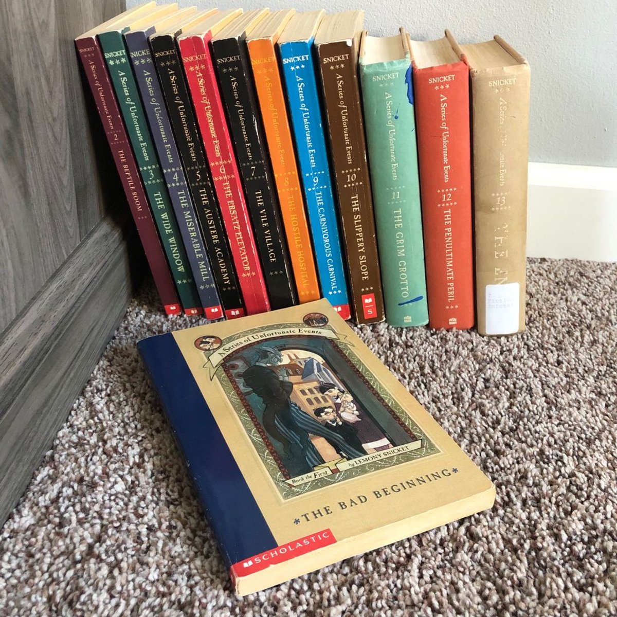 A Series of Unfortunate Events Box: the Complete Wreck (Books 1-13