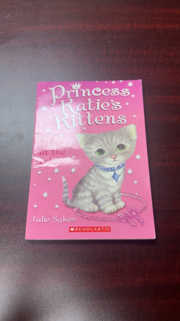 Pixie at the Palace