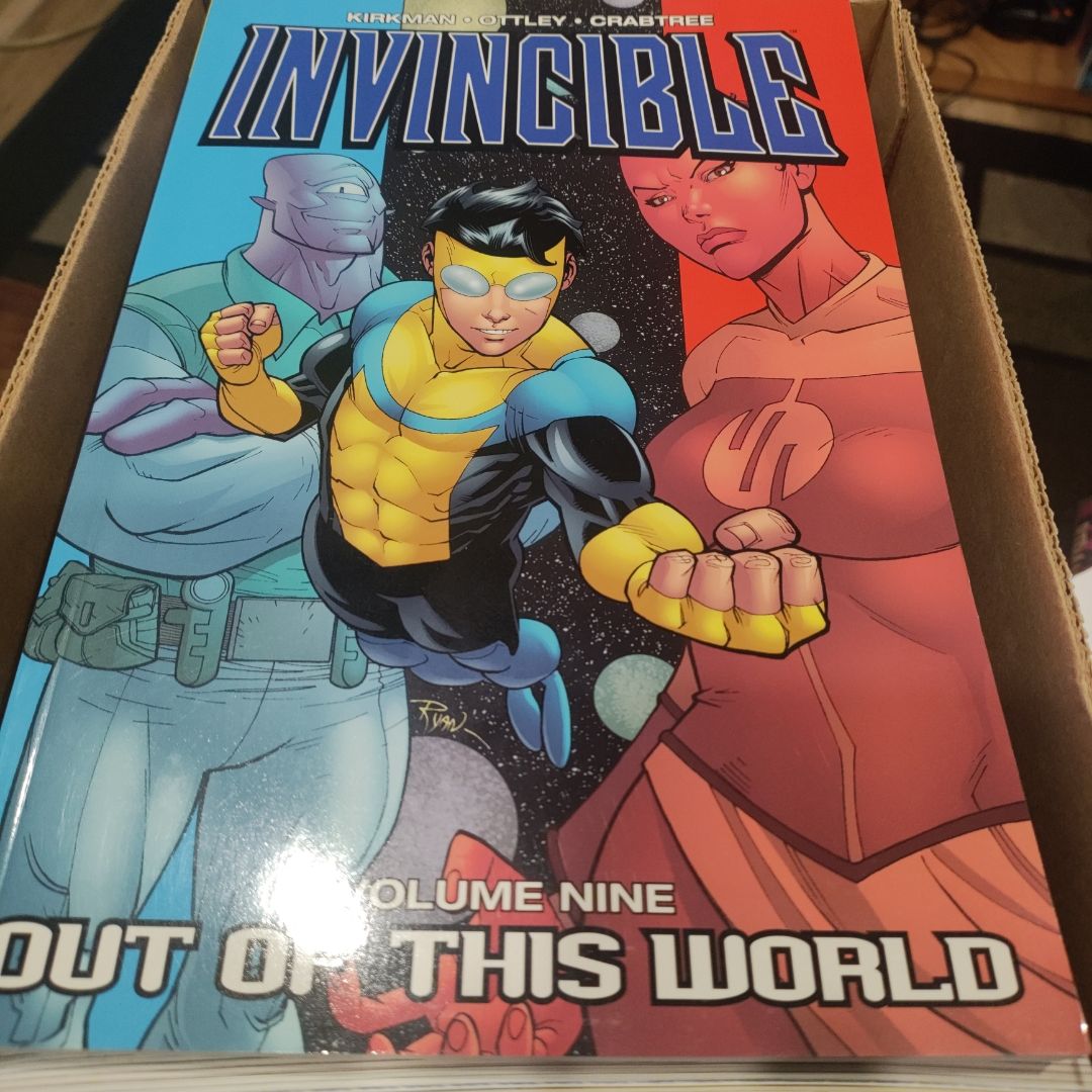 Invincible Volume 9: Out of This World