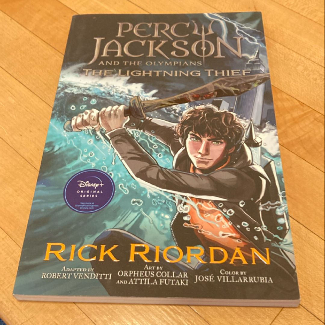 Percy Jackson and the Olympians the Lightning Thief the Graphic Novel (paperback)