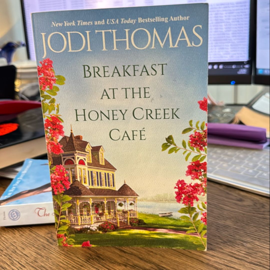 Breakfast at the Honey Creek Café