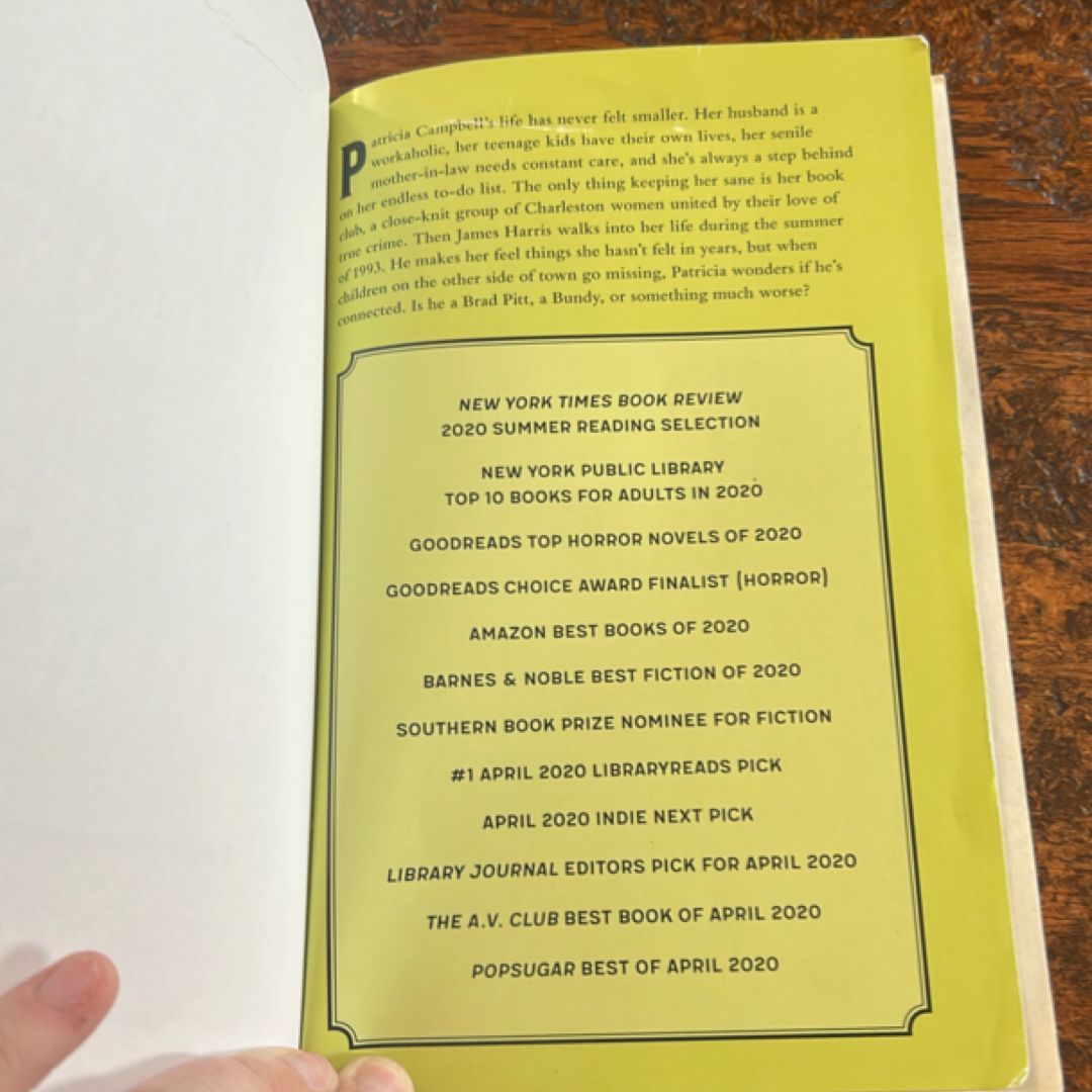 The Southern Book Club's Guide to Slaying Vampires