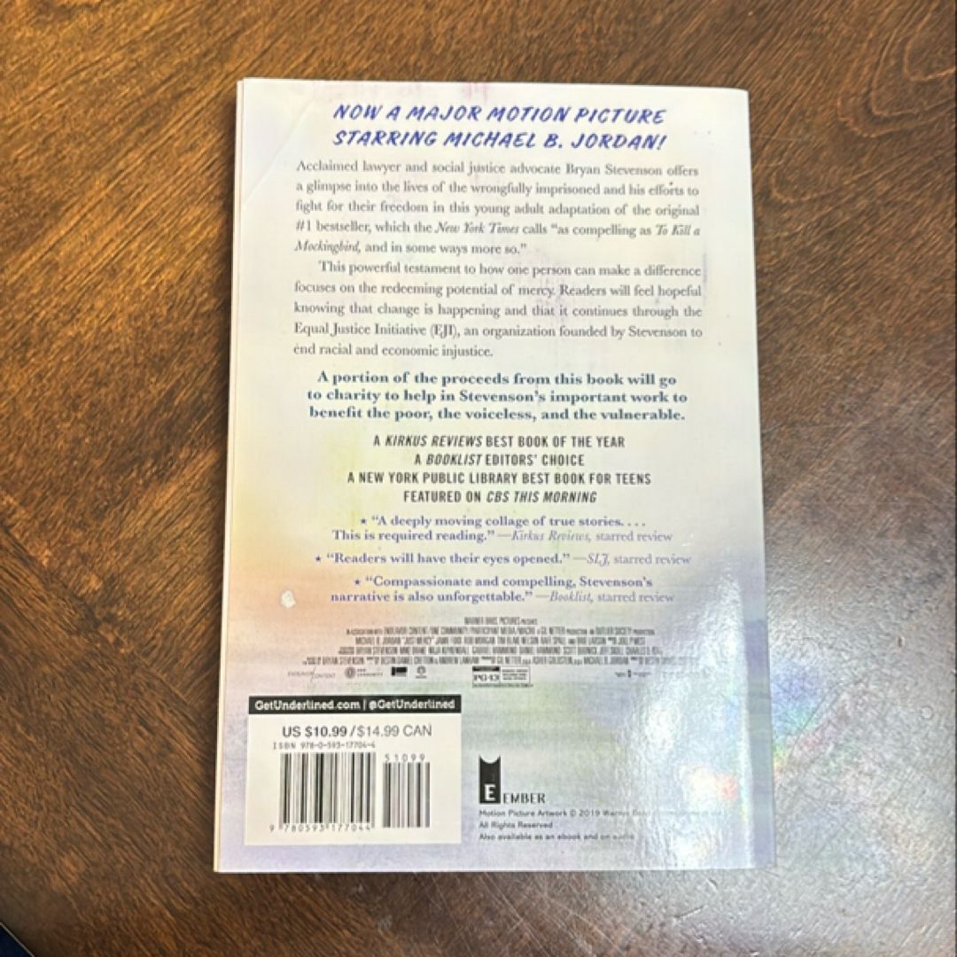 Just Mercy (Movie Tie-In Edition, Adapted for Young Adults)