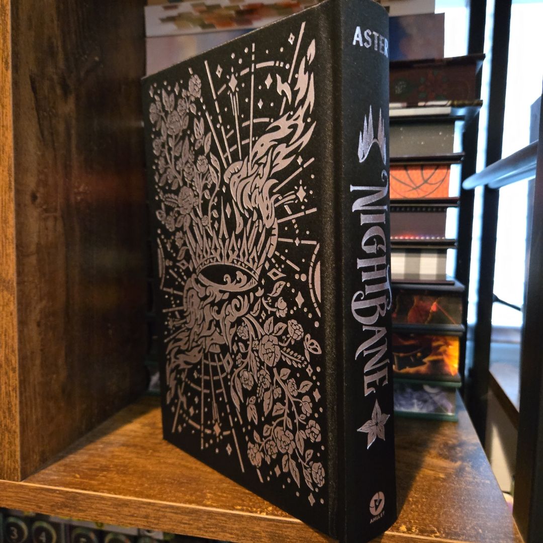Nightbane: Collector's Edition (the Lightlark Saga Book 2)