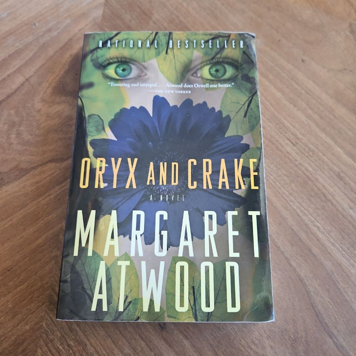 Oryx and Crake by Margaret Atwood, Paperback | Pangobooks
