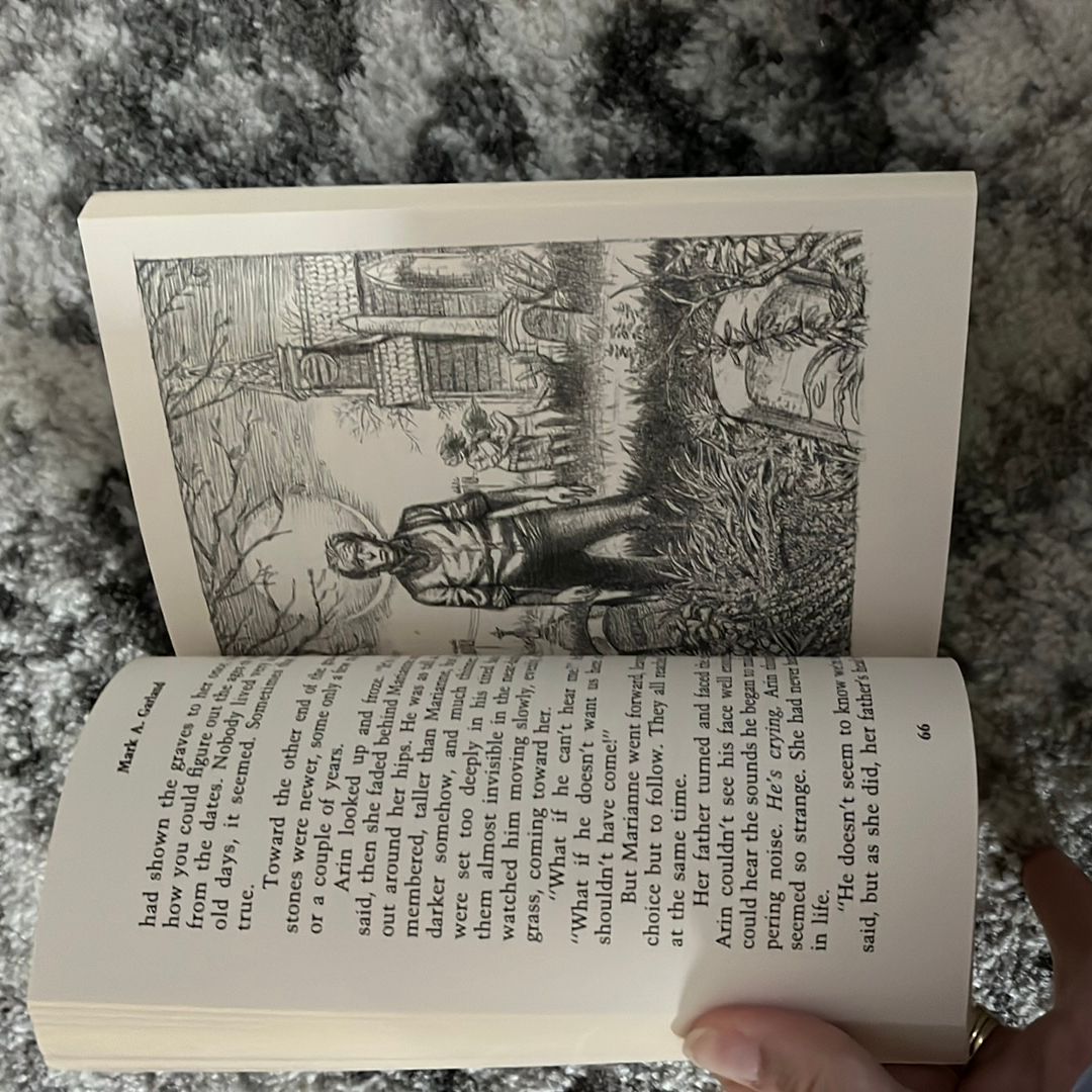 Bruce Coville's Book of Ghosts