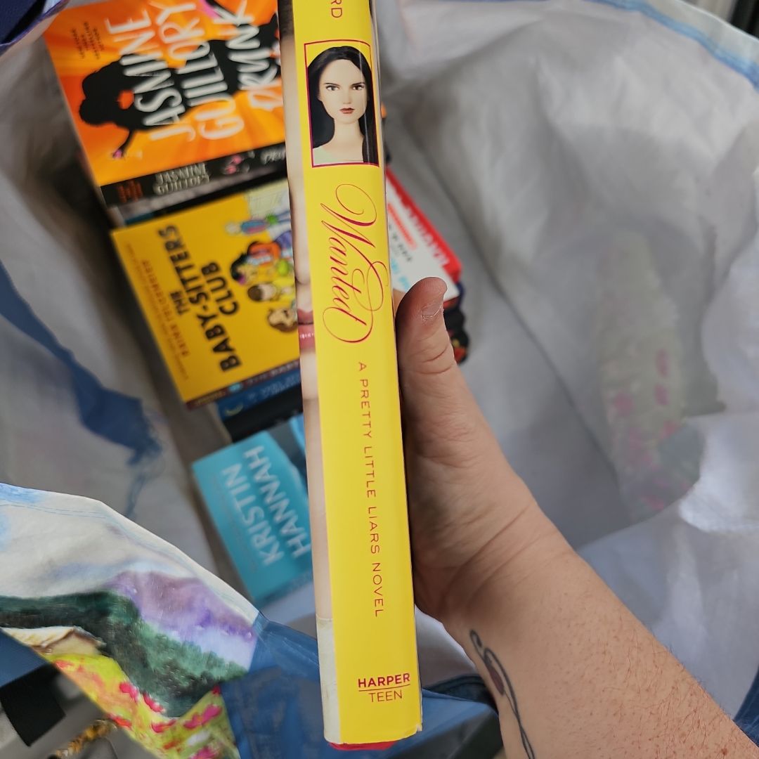 Pretty Little Liars #8: Wanted