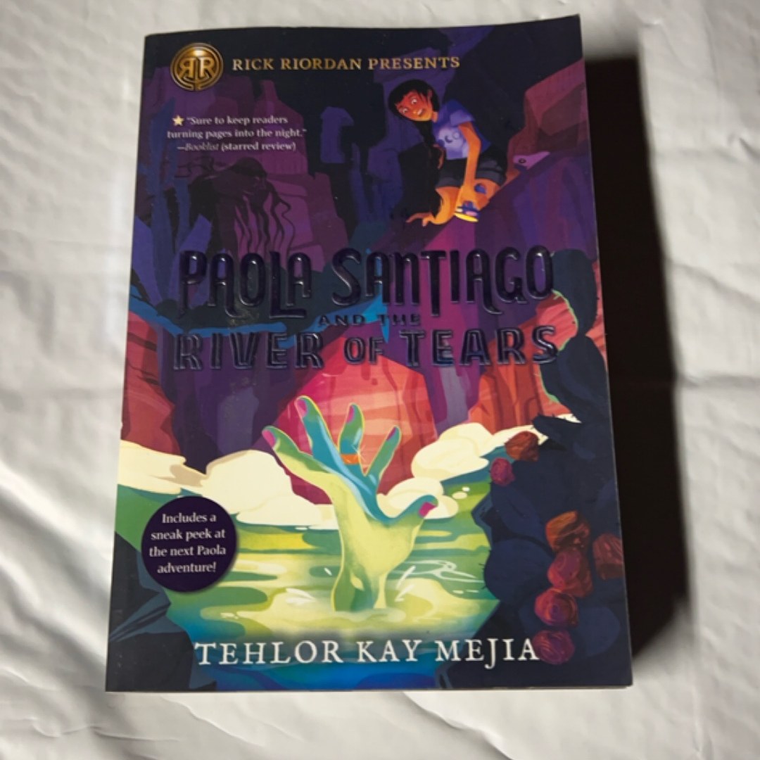 Paola Santiago and the River of Tears (a Paola Santiago Novel)