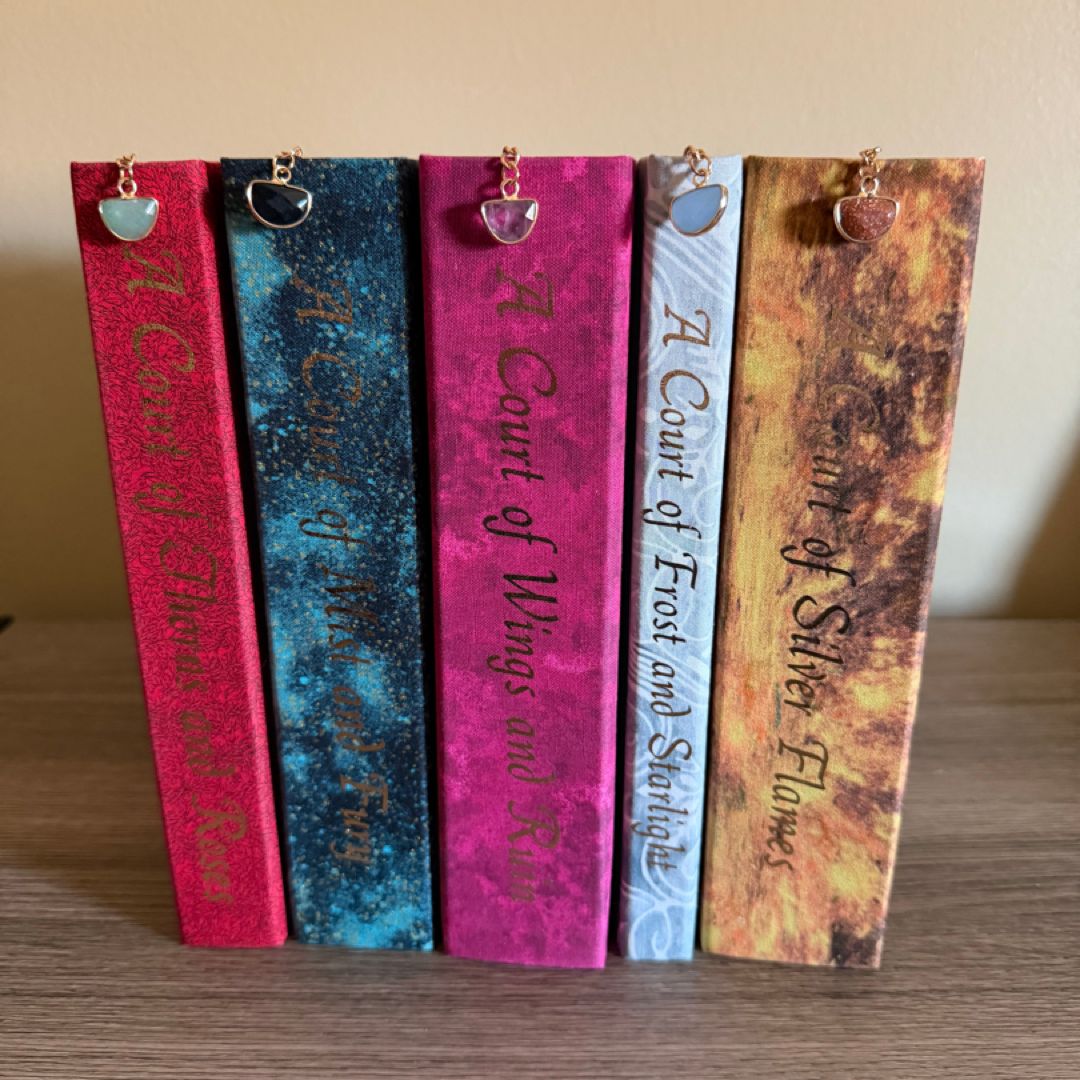 A Court of Thorns and Roses Box Set