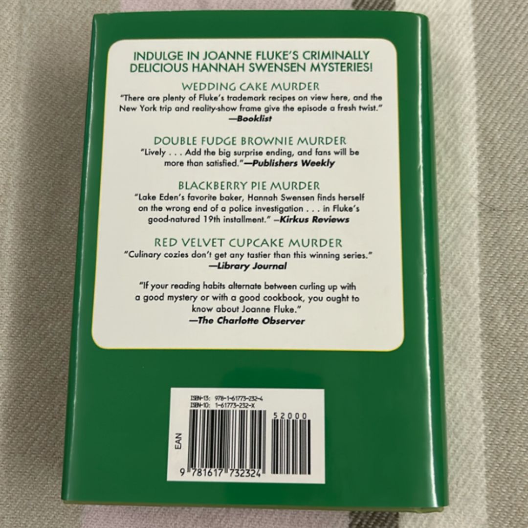 Christmas Cake Murder