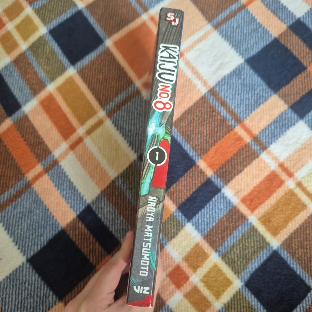 Kaiju No. 8, Vol. 1