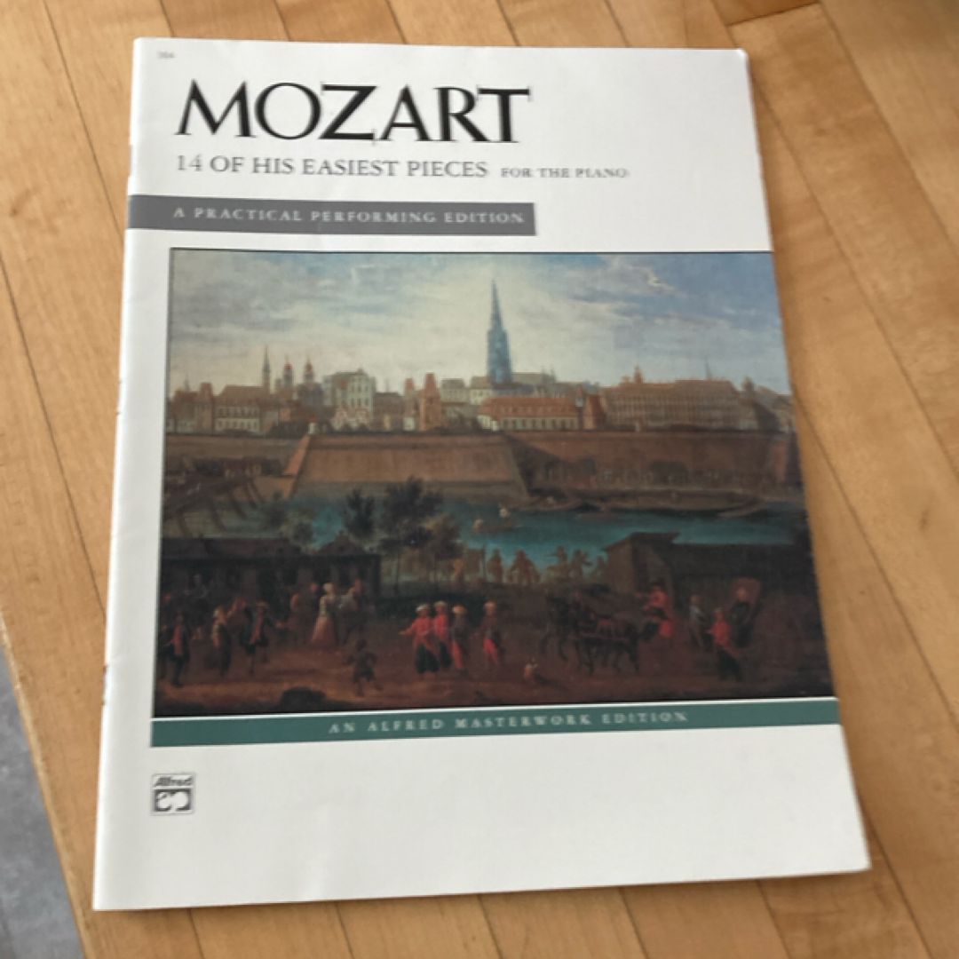 Mozart -- 14 of His Easiest Piano Pieces