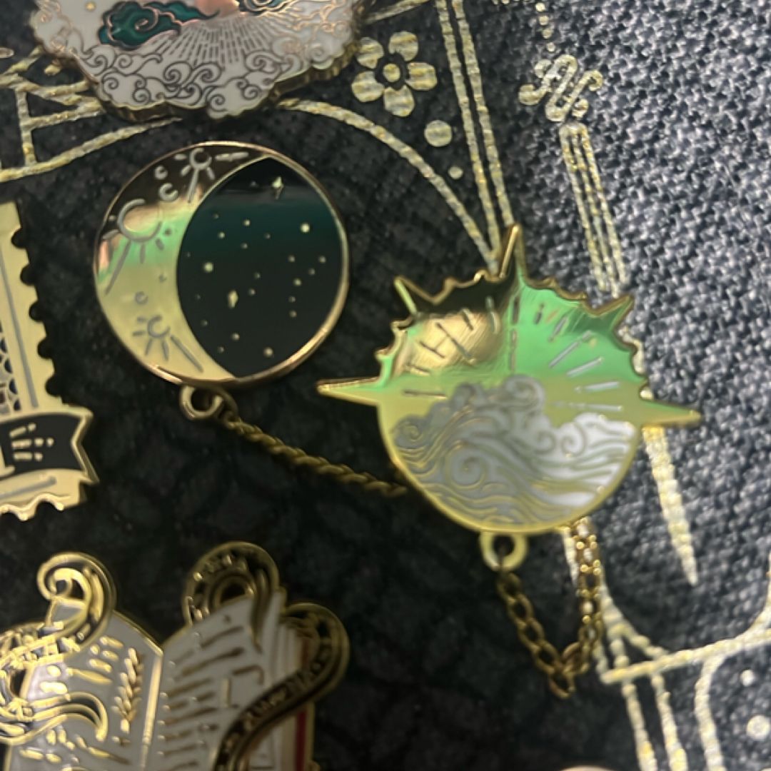 Sun & Moon enamel pins