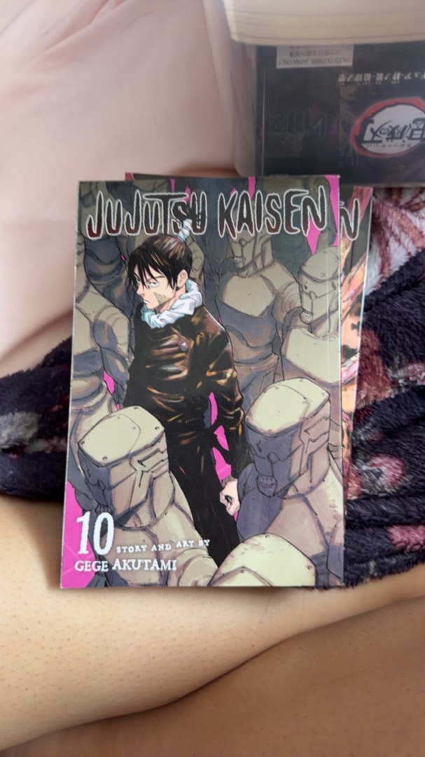 Jujutsu Kaisen, Vol. 10