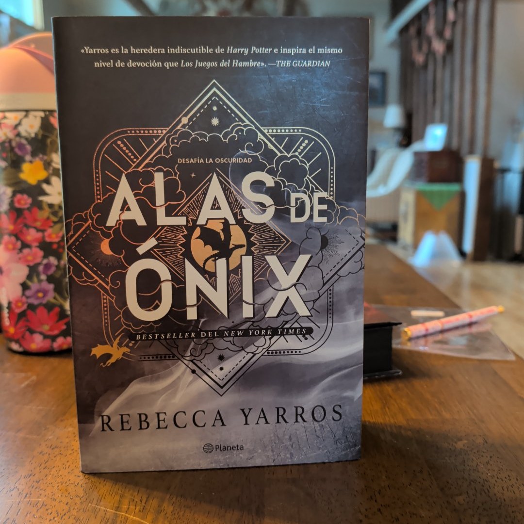 Alas de ónix / Onyx Storm